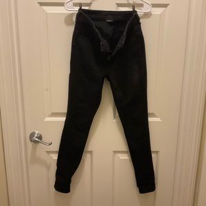 Black American Eagle The Dream Jean High Rise Jegging Super Skinny. 4 Regular